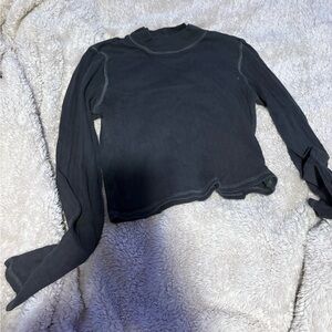 Women's Black Long Sleeve Top